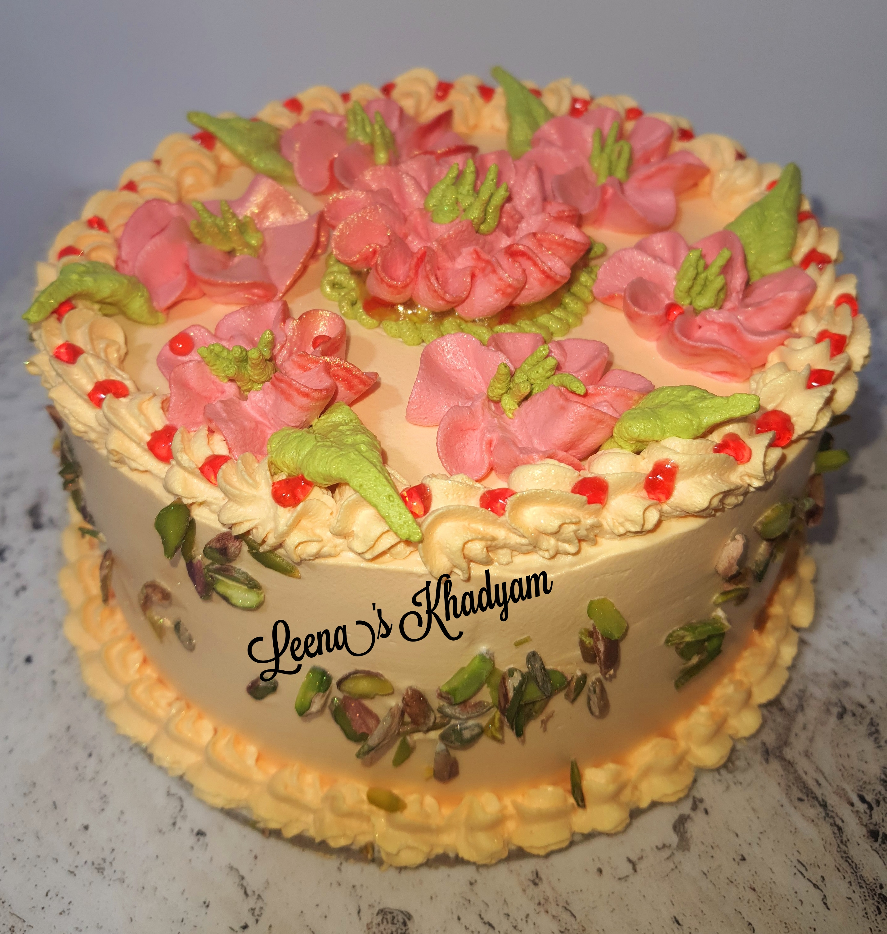 Send kesar pista cake for wife with gulab jamun topping online by  GiftJaipur in Rajasthan